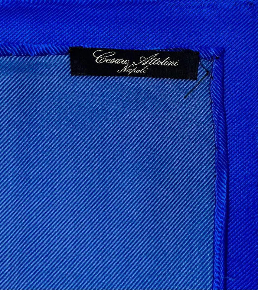 Nuevo Cuadrado de Bolsillo CESARE ATTOLINI NAPOLI Estampado de Seda Azul Foto 2 de 2