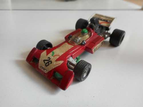 Corgi Toys F1 Formula 1 Surtees TS.9B in Red - 第 1/2 張圖片