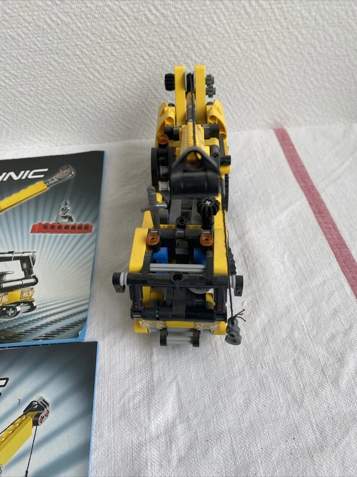 LEGO Technic 8067 Mini Mobile Crane, photo 3 sur 5