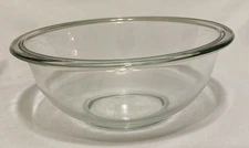 PYREX Nesting Mixing-Serving Clear Glass Bowl 1.4L 8.5” #325 Made in USA VINTAGE