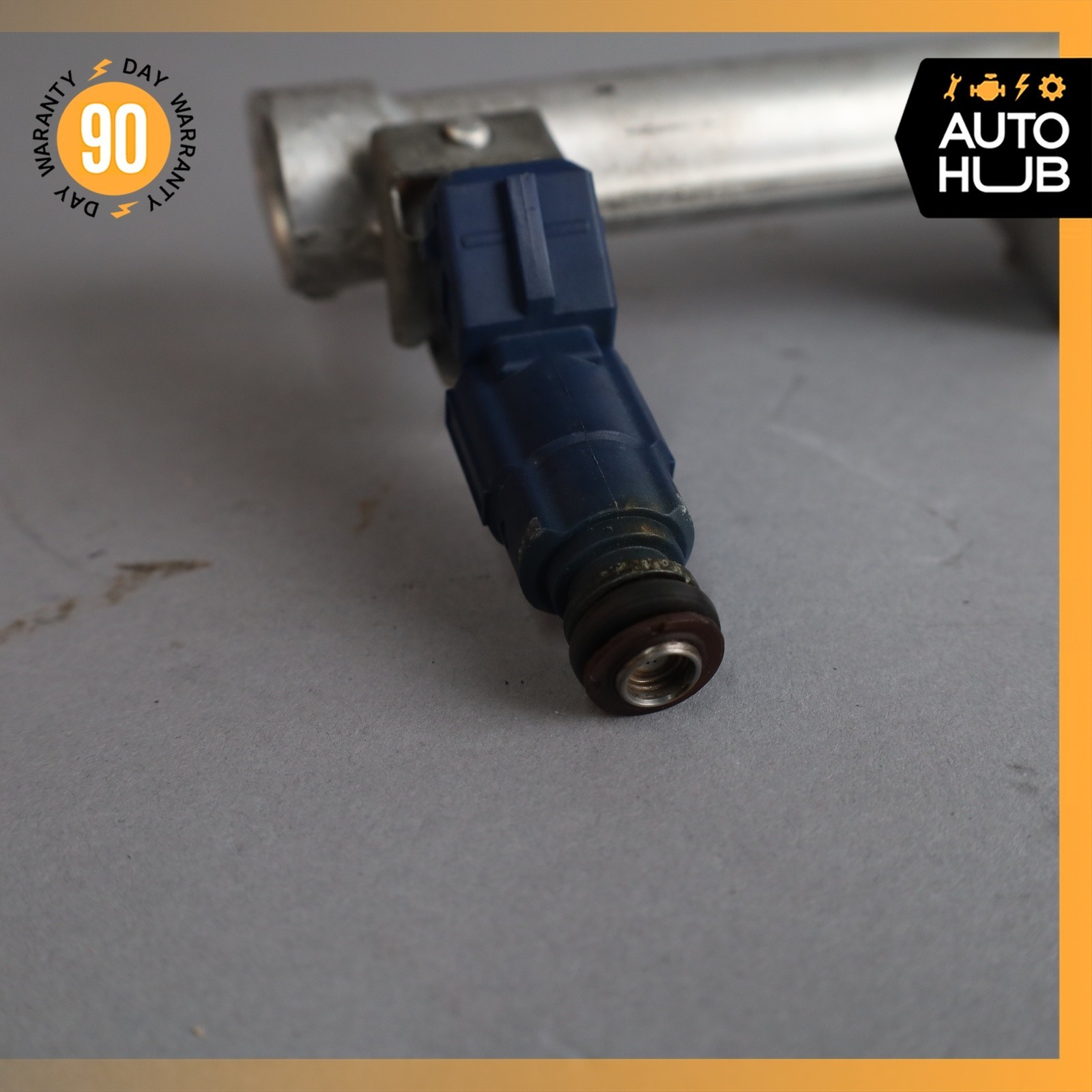 00-02 Bentley Arnage Left or Right Fuel Injection Rail Line w/ Injectors OEM 42k
