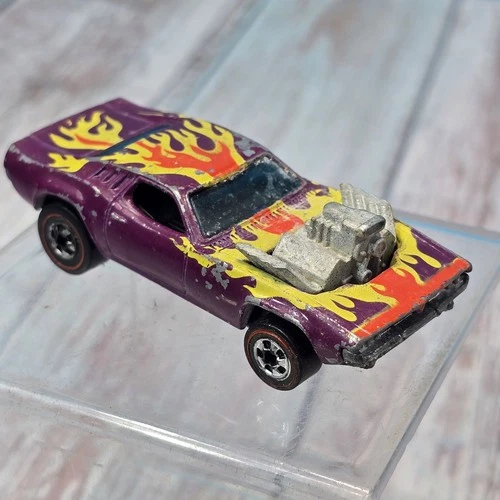 Hot Wheels Redline 1974 Plum Rodger Dodger With Metal Base