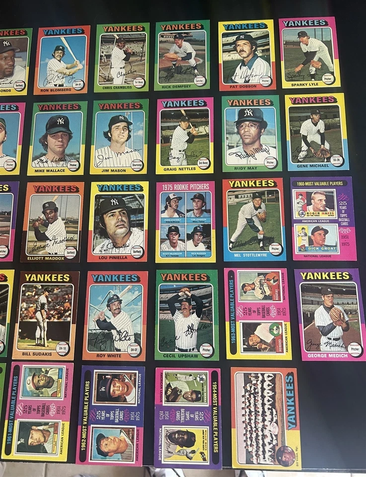1975 Topps New York Yankees Juego Completo de 33 Ortigas Munson 62 Mantle 55 Yogi Foto 3 de 4