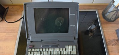 Compaq Contura 410c Vintage Retro Laptop Notebook   Bastler 486er 486DX2