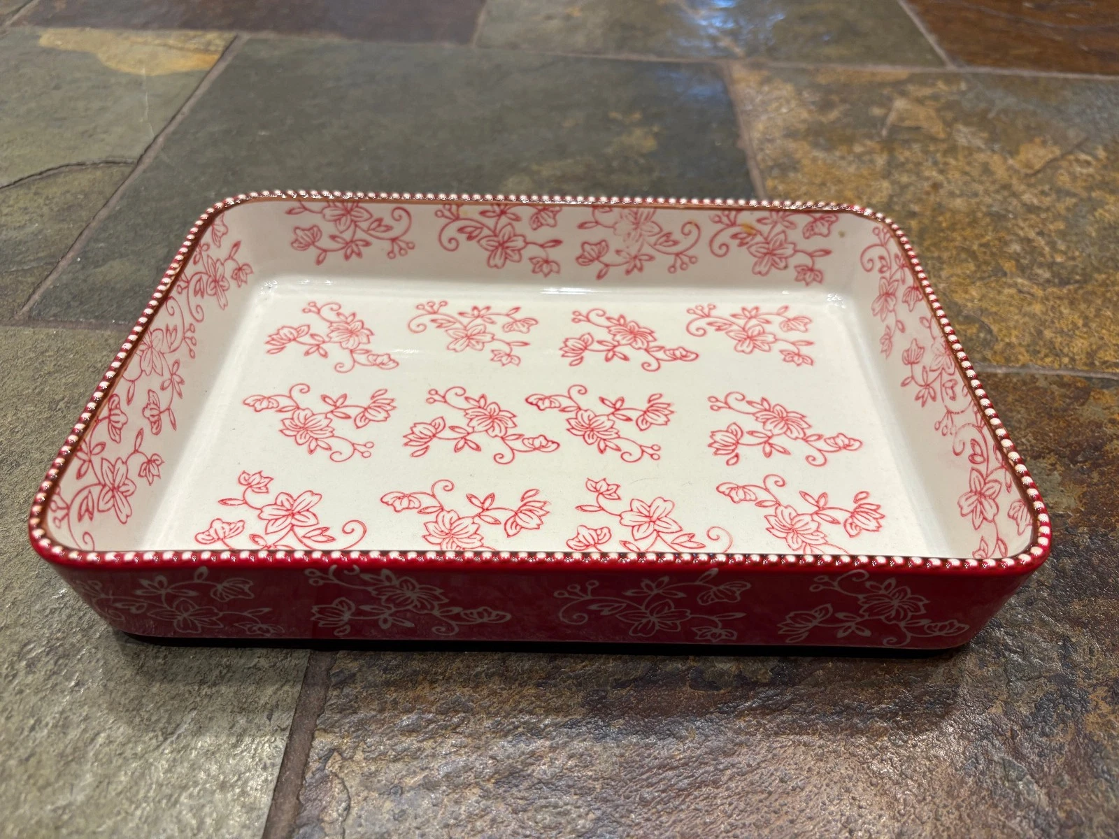 Temp-tations Red Floral Lace 10" x 7" Shallow Baking / Roasting / Serving Dish
