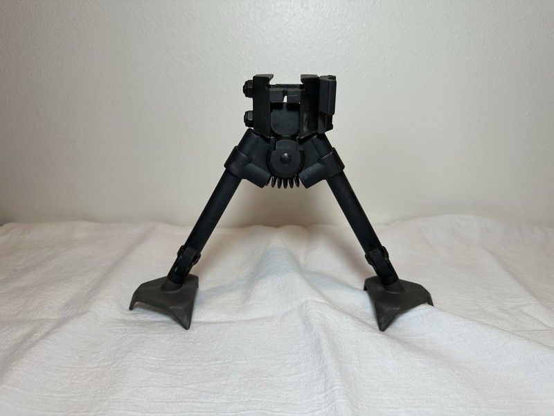 Versa-Pod 300 Series Raptor Feet NON-Pan/Tilt 6"-9" Bipod