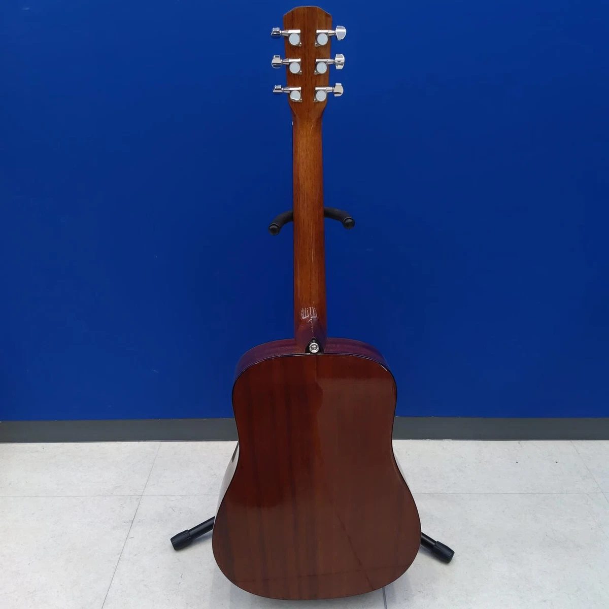 Morris LA-011 CS Cherry Sunburst Mini Guitarra Acústica Abeto Sapele con Estu...