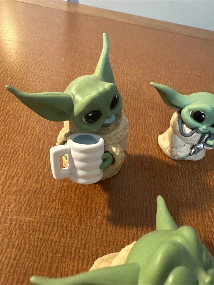 5 PIEZAS Star Wars Baby Yoda Grogu Figura de Acción Colección Figura Juguetes Hasbro Foto 3 de 4
