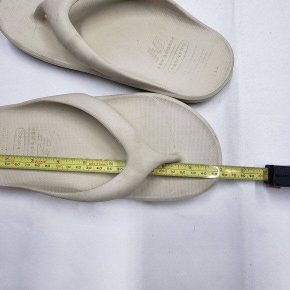 New Balance Taw & Toe Flip Flops Grey Bone Casual Beach