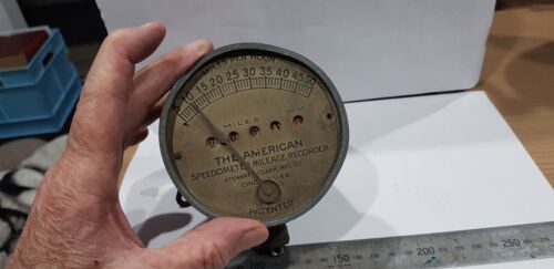 VETERAN / VINTAGE " THE AMERICAN SPEEDOMETER MILEAGE RECORDER " STEWART & CLARK - Picture 9 of 10