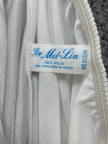 Vintage Mel-Lin A-Line Slip Skirt Women's Medium White Satin 100% Nylon Lace Hem - Picture 3 of 9