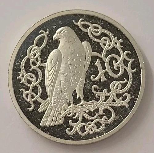 1980 QEII Isle of Man Falcon .500 Silver Ten Pence 10p coin