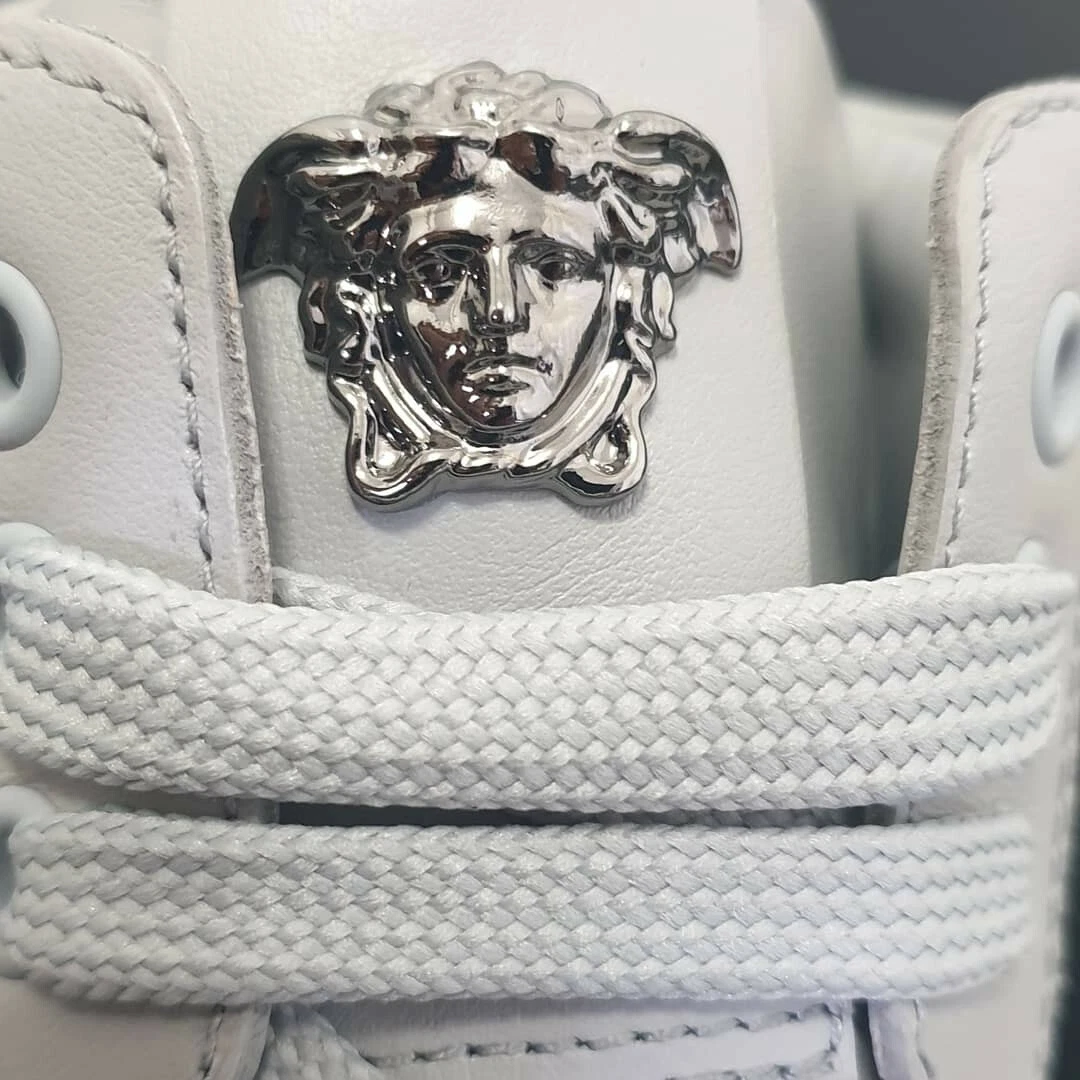 Zapatos para hombre versace ̶7 ̶0  449 € talla 42 (suela interior 28 cm)