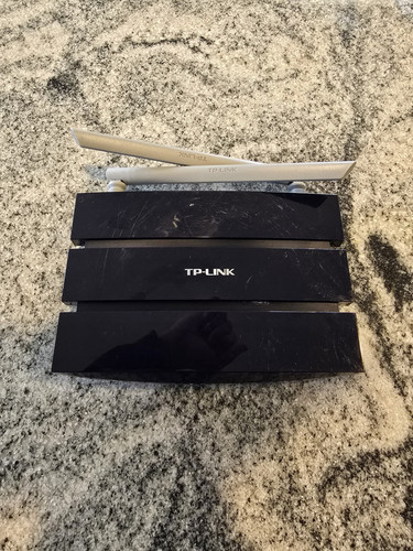 One TP-Link Archer C50 AC1200 Wireless Dual Band WiFi Router 10/100M 4 LAN Ports - Picture 1 of 4