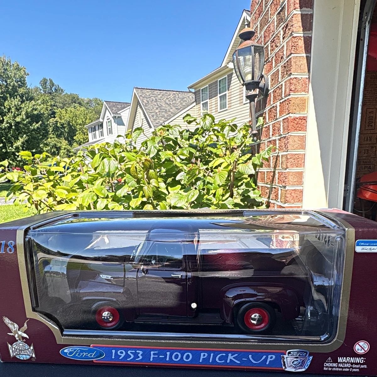 Road Legends 1:18 Scale Diecast Pickup Trucks for sale | eBay