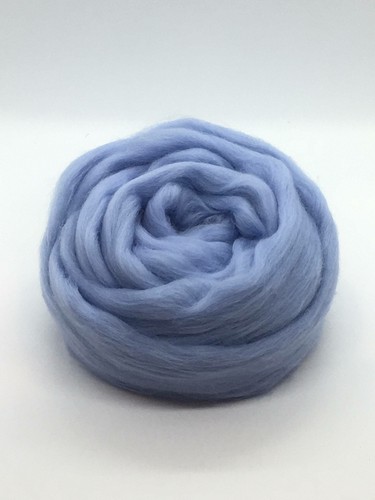 Blue Wool Roving for Spinning into Yarn and Wet or Needle Felting, Soft Merino - Picture 2 of 7