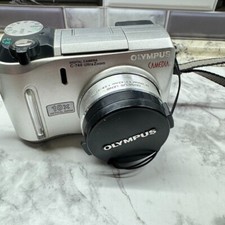 Olympus CAMEDIA C-740 Ultra Zoom 3.2MP Digital Camera  256mb Card TESTED