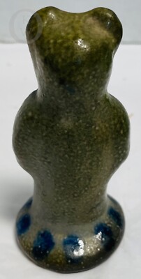 2* Beaumont Brothers Pottery BBP*Two Salt Glazed Bears*24262H S220