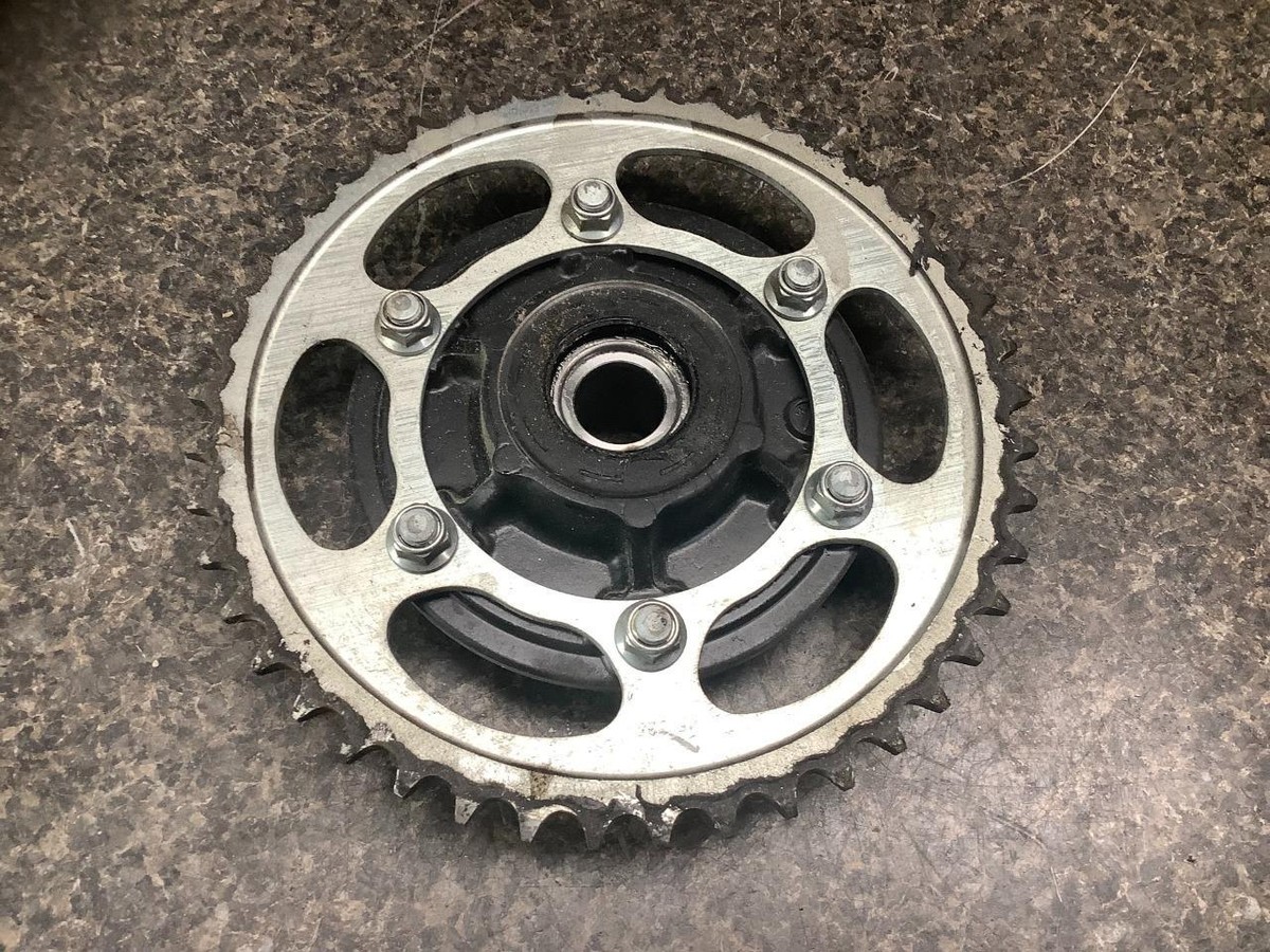 2024 Suzuki GSXR GSX-R 750 Rear Hub+ Sprocket 29D | eBay
