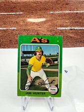 1975 Topps 230 Jim Hunter Catfish  Oakland As (B)