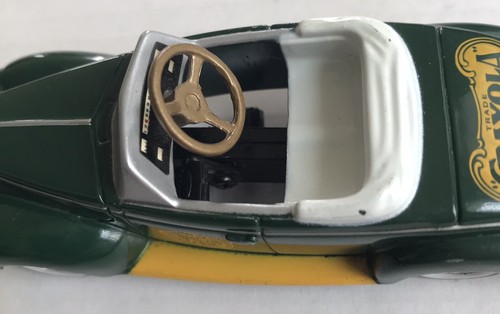 Gearbox Collectibles 1940 Ford Deluxe Convertible CRAYOLA Pedal Car Diecast - Picture 6 of 8
