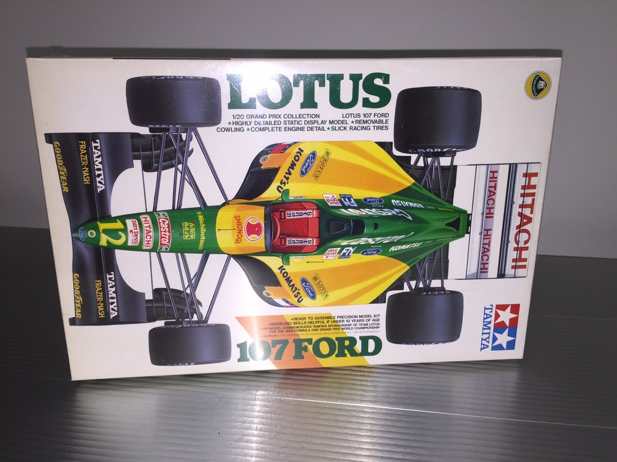 Tamiya | 1:20 | Formula 1 | Hakkinen - Herbert | 1992 Lotus-Ford