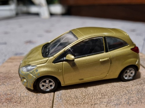 The James Bond Car Collection #60 "Quantum Of Solace". Ford Ka - Picture 4 of 5