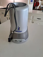 Peltier GF-200 Wine Bottle Cooler Warmer Sharper Image