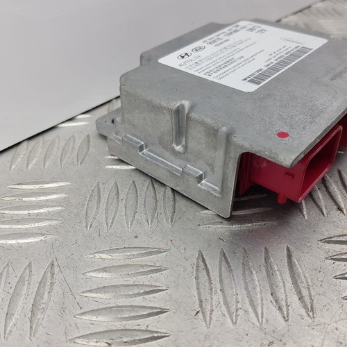 HYUNDAI SANTA FE AIR SRS BAG CONTROL MODULE UNIT MK3 2017 95910-2W580 - Picture 8 of 15