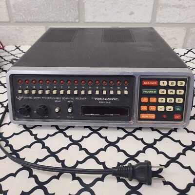 Realistic Pro-2001 Vintage Digital Entry Programmable Scanning Reciever