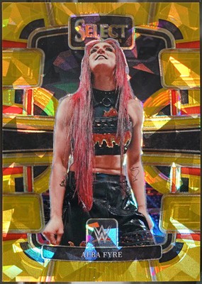 2024 Panini Select WWE - Gold Ice Prizms #78 Alba Fyre /10 Wrestling VG