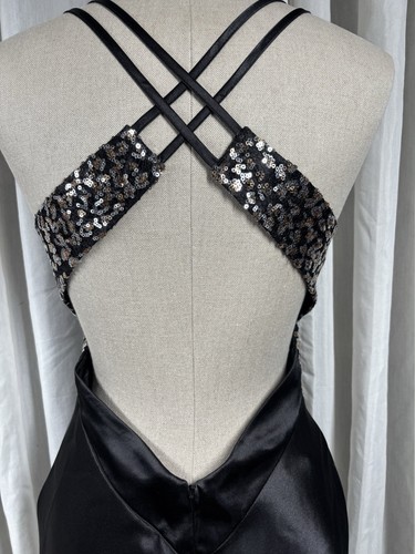 Abito Gunne Sax raso SEXY nero 4/5 formale schiena a V Y2K stravagante ballo usato in ottime condizioni - Foto 8 di 12