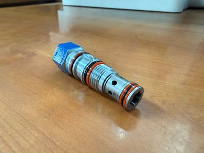 SUN Hydraulics, Pilot to Open check valve with standard pilot - CKBB-XCN -