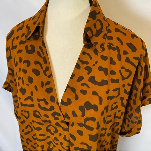 CAbi Replay Top Women’s Size Medium #4345 Brown Black Leopard Print - Picture 2 of 10