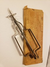 Antique Ez So. No. 3 Automatic Hook Rug Needle Hooker USA 7 Needle Original Box