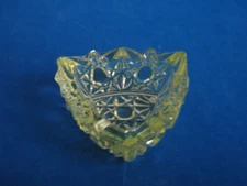 GILLINDER GLASS CANARY YELLOW TRIANGLE PATTERN GLASS OPEN SALT CELLAR,c1880's