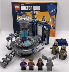 Lego Doctor Who 21304 Ideas 100% Complete Set Weeping Angel Dalek Twelfth Doctor