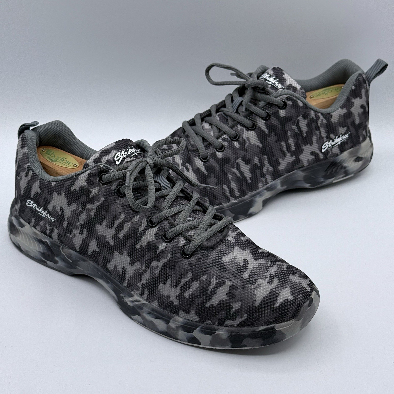 KR Strikeforce Avaitor Grey Camo Mens Athletic Bowling Shoe 10.5