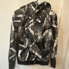 lululemon athletica Geometric Logo Full Zip Hooded Hoodie Black White 6