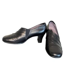 BEAUTIFEEL Anne Women’s Pump in Caviar Leather with a Rubber Sole Size 39 (US 8)