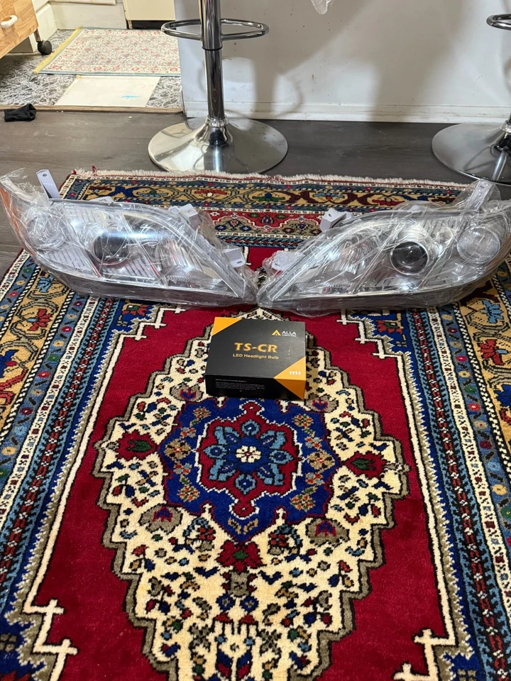 2008-2011 toyota camry headlight - Image 2 of 4