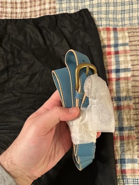 Levenger Medium Turquoise Handbag Pre-Owned - Image 3 of 4