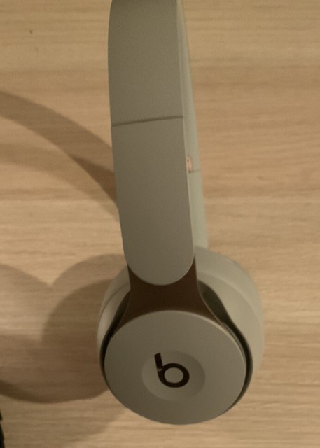 beats solo pro wireless bluetooth noise cancelling headphones ivory