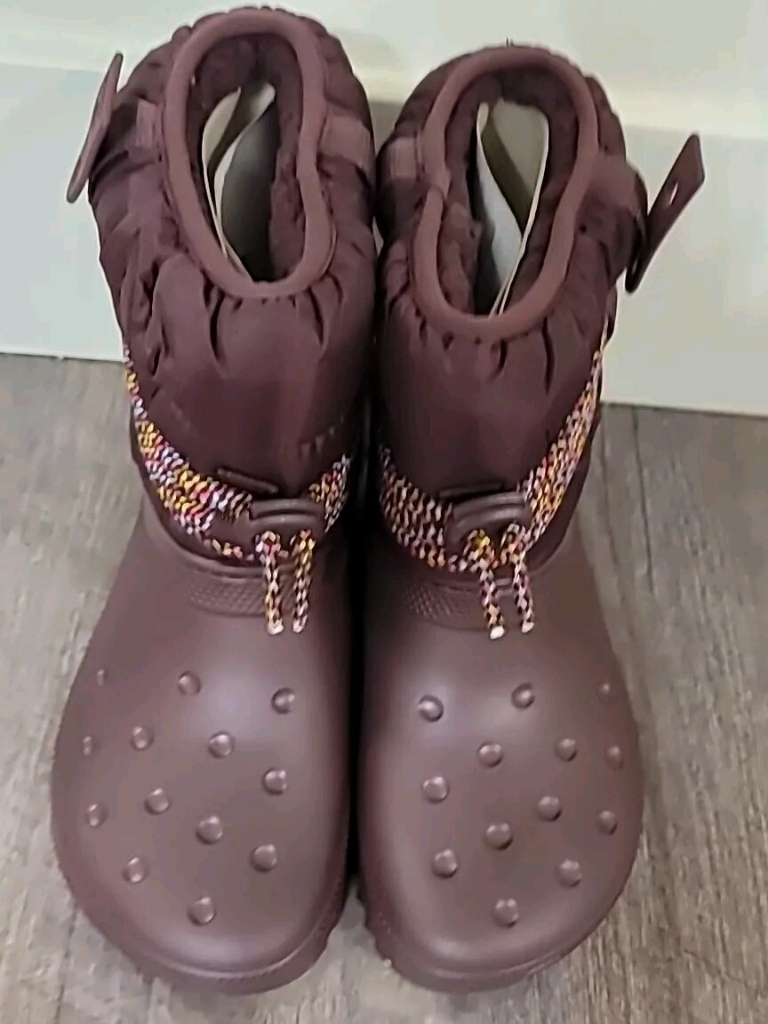 Crocs ファー付きブーツ ブラウン レディース Crocs Women's Classic Neo Puff Luxe Boot Snow Women Sizes US W5