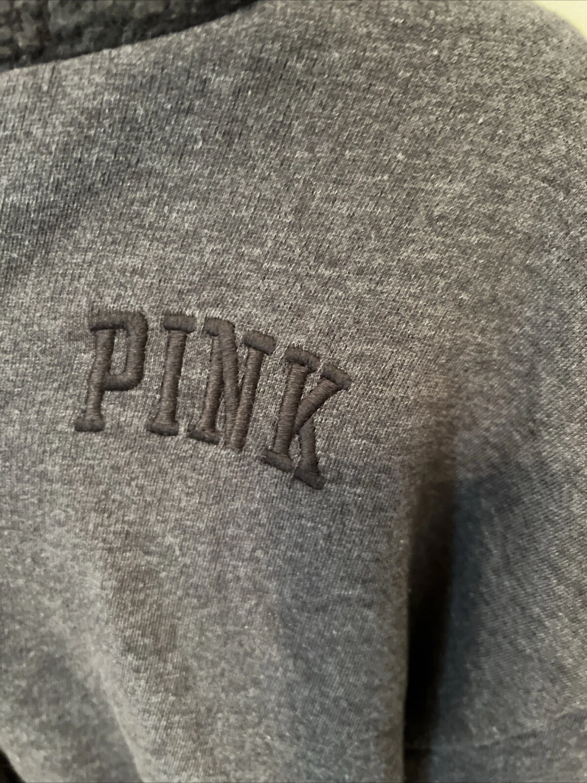 UNDERCOVER Victoria's Secret ROSA Felpa con Cappuccio Foderata Sherpa Full Zip Reversibile Nera Small