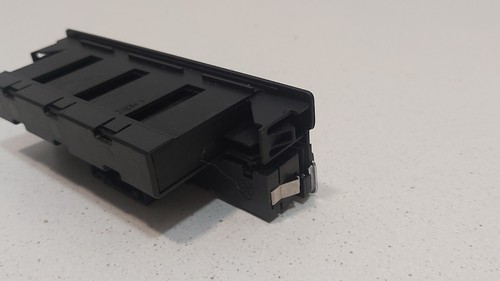 ⭐⭐⭐ORIGINAL 2007-2017 VOLKSWAGEN car console switch button 5N1927132T - Picture 10 of 12