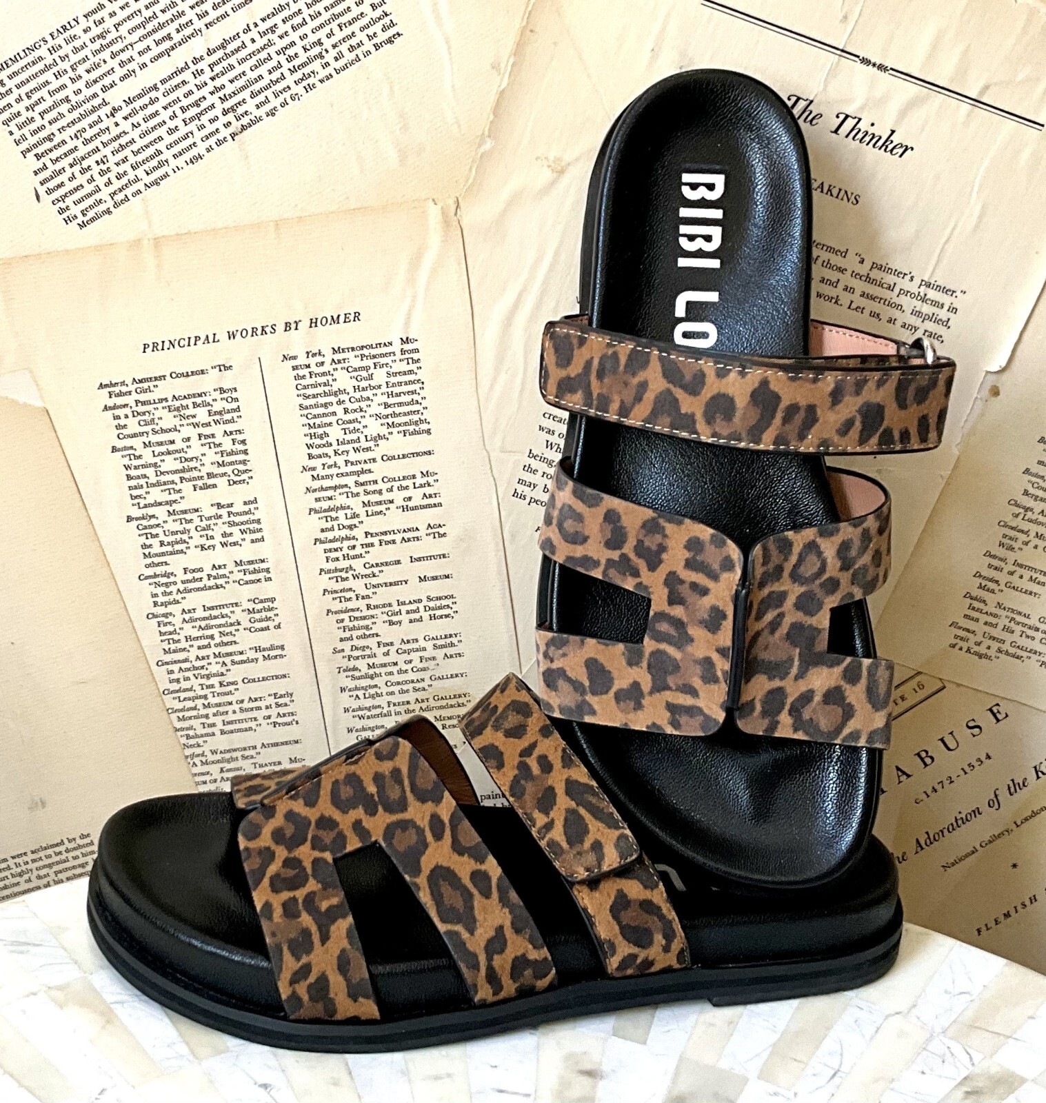 Босоножки-горки Anthropologie Bibi Lou из леопардовой замши с вырезами черные 376- 65 НОВЫЕ 28190₽