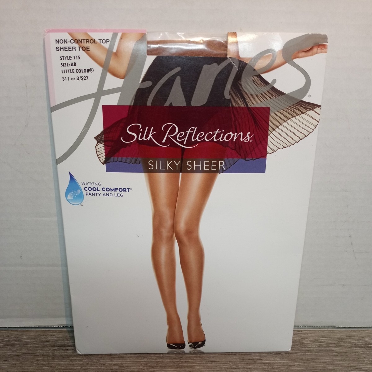 Hanes Silk Reflections Non-Control Top Sheer Toe Pantyhose 715 Size AB