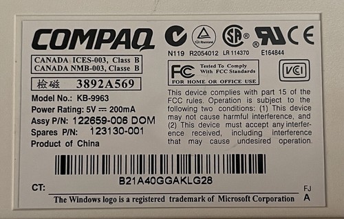 Compaq KB-9963 PS/2 Keyboard QWERTY English 122659-006 Vintage 1997 - Picture 3 of 3