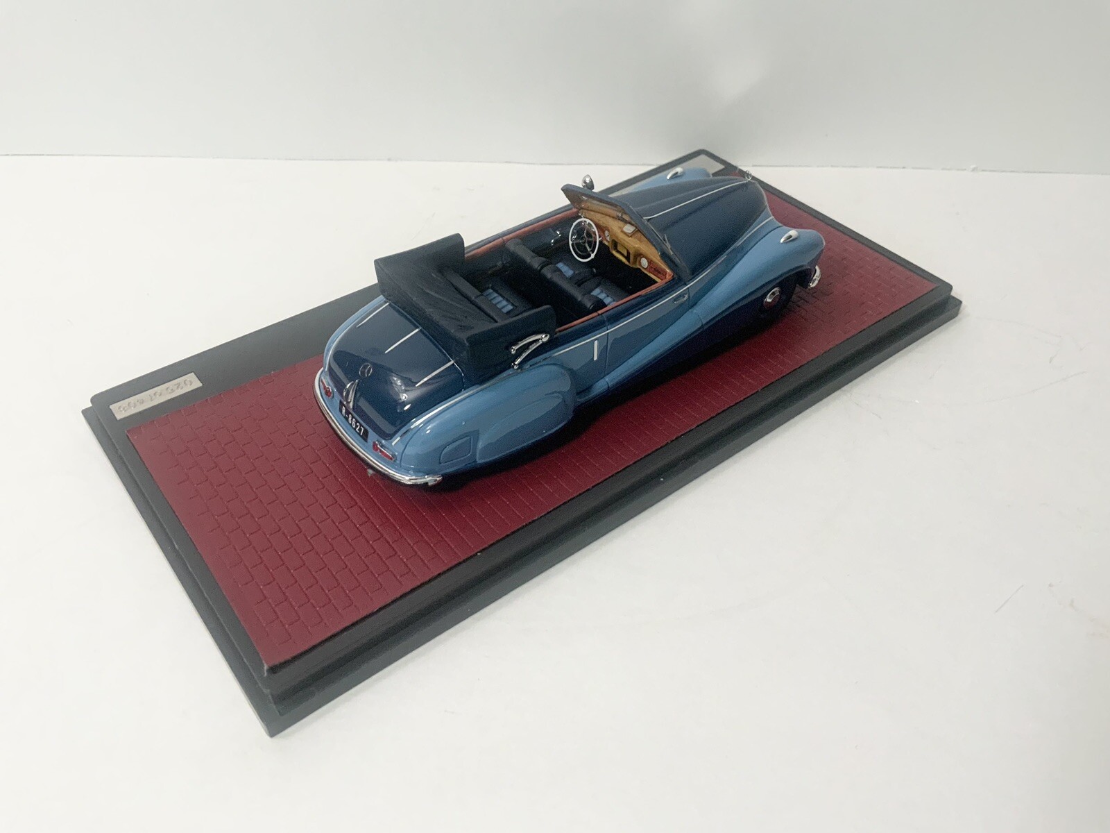 Picture 5 of 10
